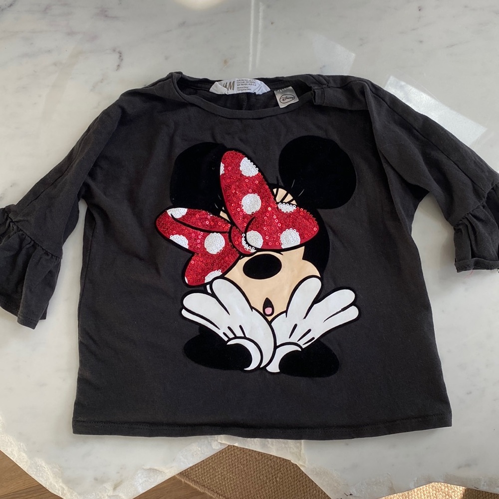 H&M Daisy Disney tee shirt 2-4